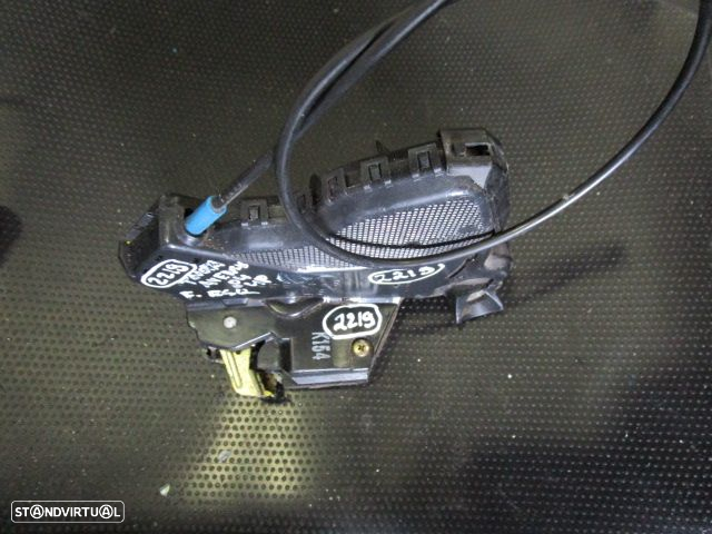 Fecho FEC2219 TOYOTA AVENSIS 2004 FE ELETRICO TOYOTA AVENSIS 2004 2.0 D4D 115CV 5P PRETO F ESQ 6 PINOS - 3