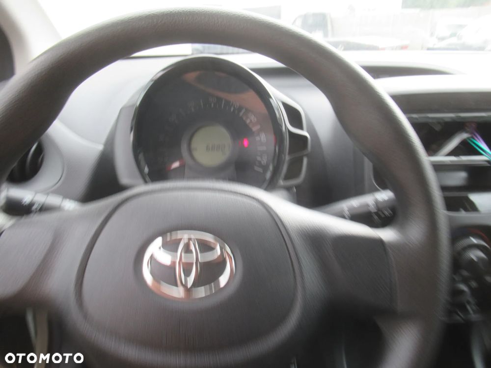 Toyota Aygo 1.0 VVT-i Sprint EU6 - 15