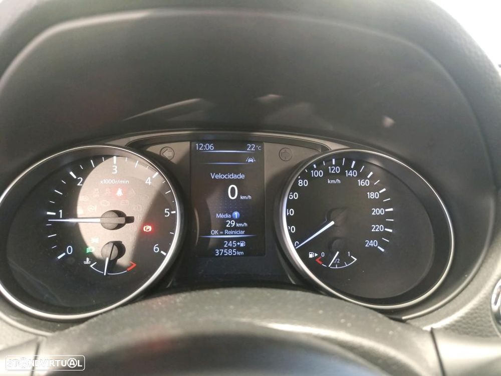 Nissan Qashqai 1.5 dCi N-Connecta - 7