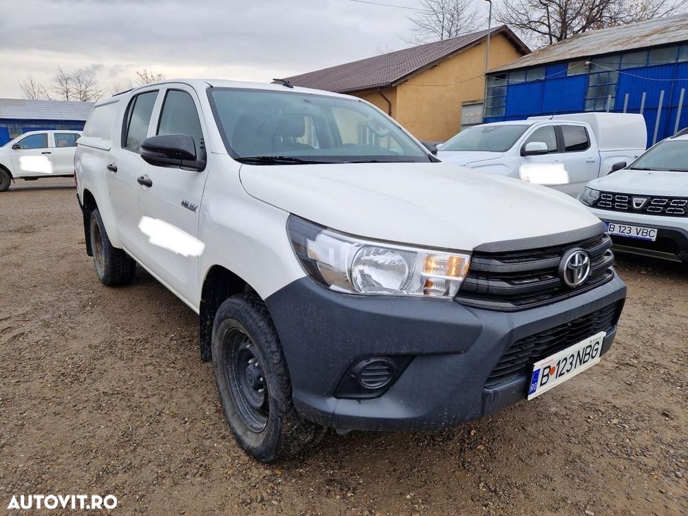 Toyota Hilux 2.4D 150CP 4x4 Double Cab 6MT Comfort - 15