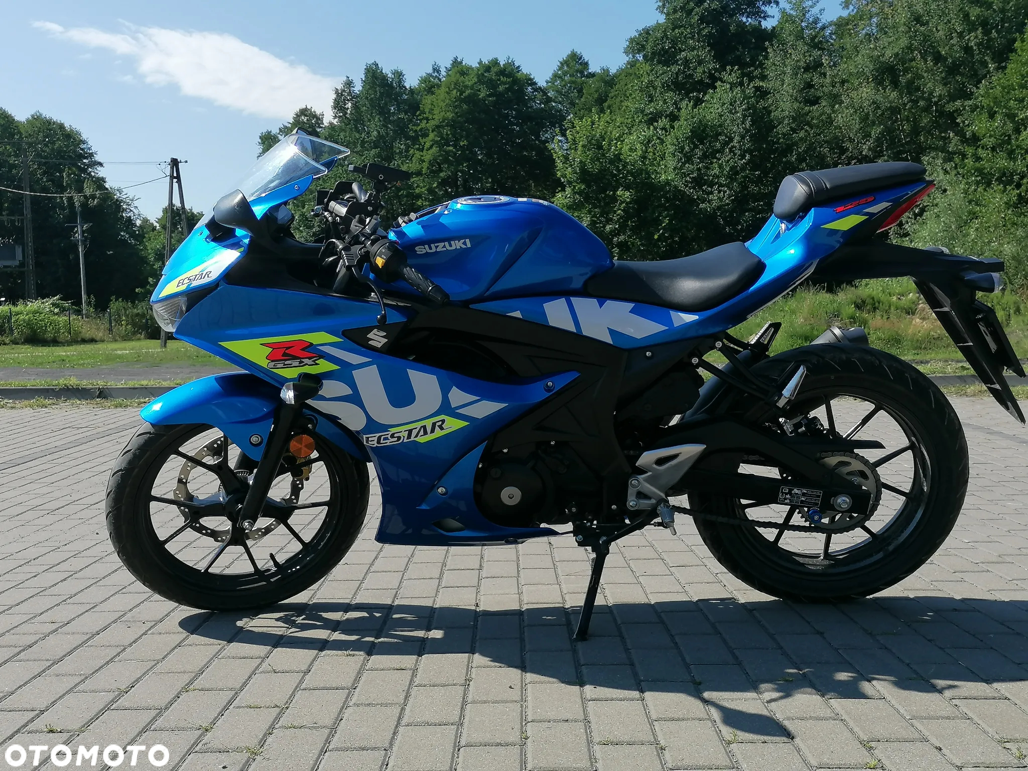 Suzuki GSX-R - 12