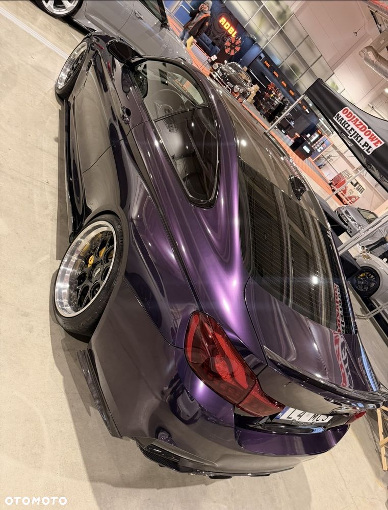 BMW M4 - 4