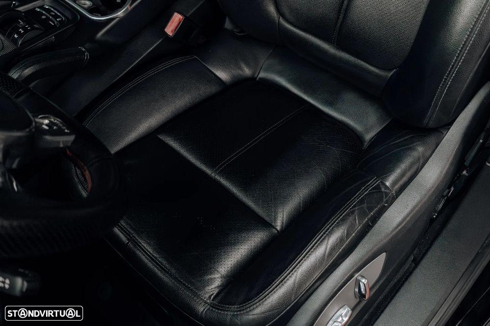 Porsche Cayenne Diesel Platinum Edition - 26