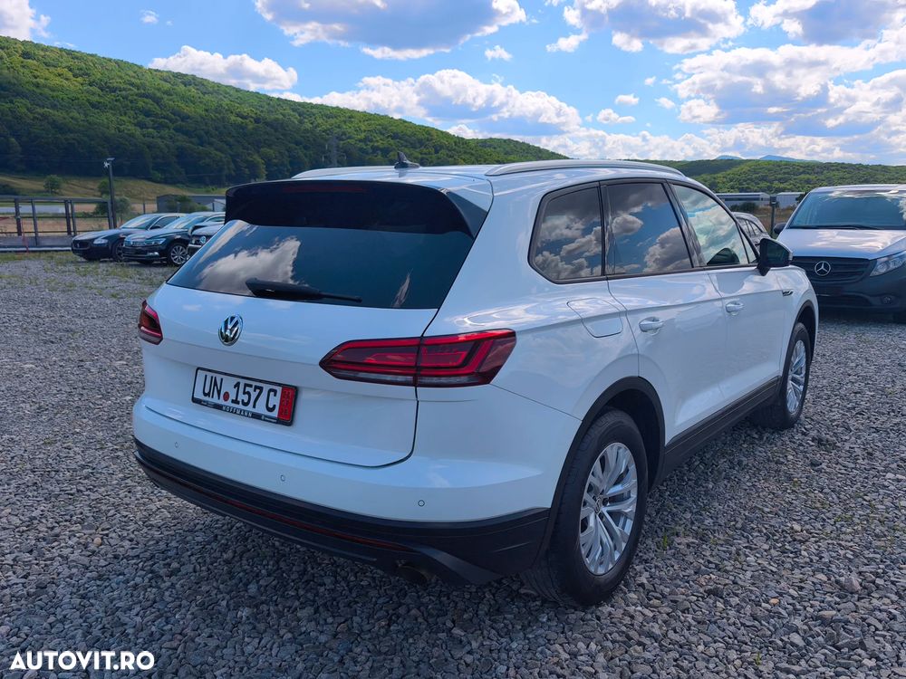 Volkswagen Touareg V6 TDI Elegance - 12