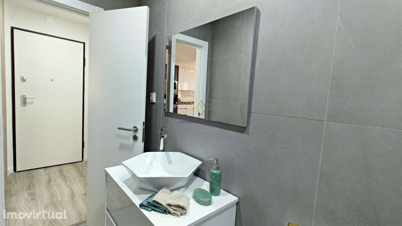 T3 de charme totalmente remodelado com Vista para Monsanto e Mata de - Grande imagem: 4/26