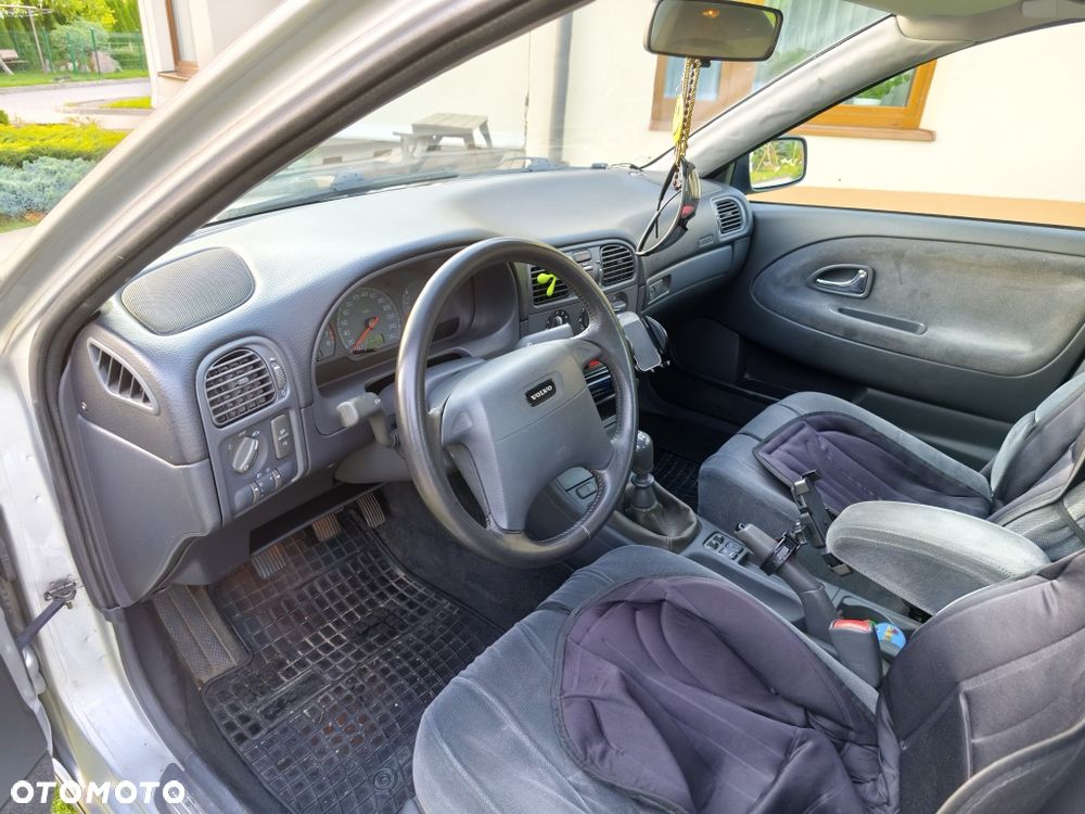 Volvo S40 - 4