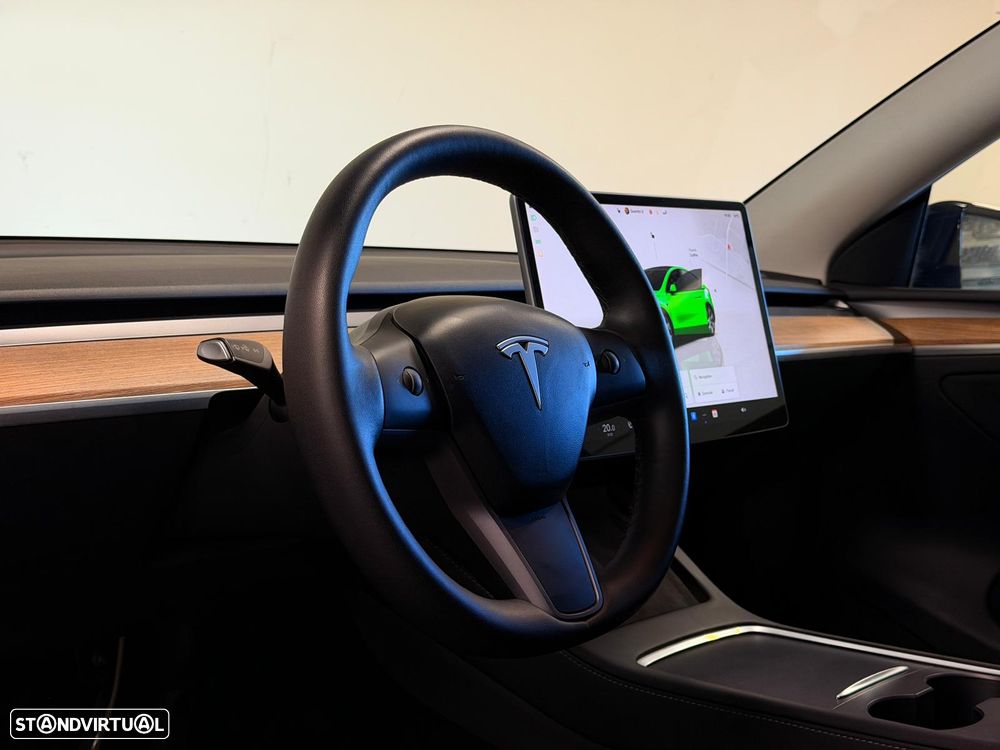 Tesla Model Y Long Range Dual Motor AWD - 7