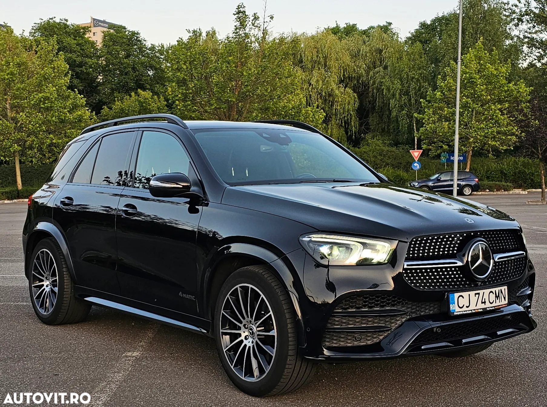 Mercedes-Benz GLE 400 d 4Matic 9G-TRONIC AMG Line - 14