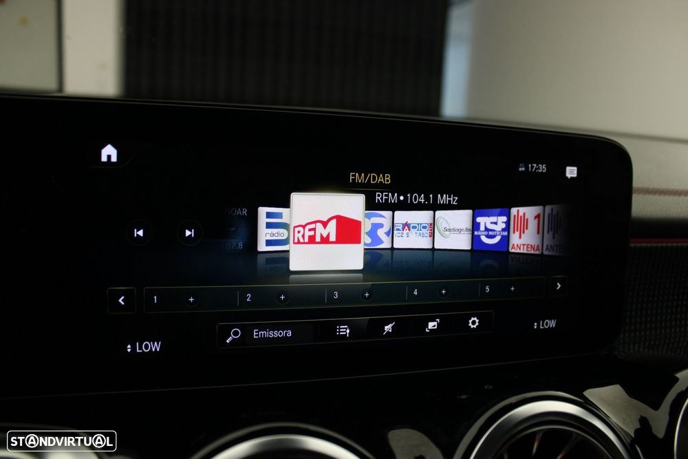 Mercedes-Benz EQB 250+ AMG Line - 22