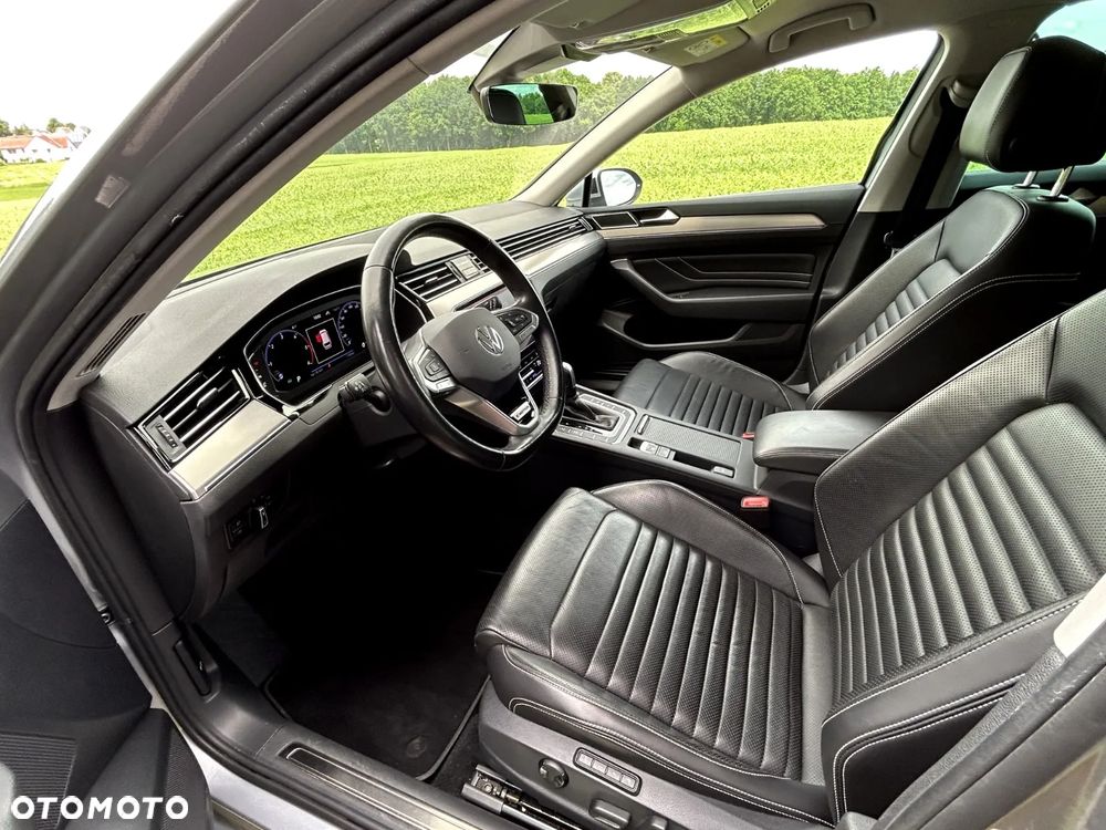 Volkswagen Passat 2.0 TDI 4Mot Elegance DSG - 5