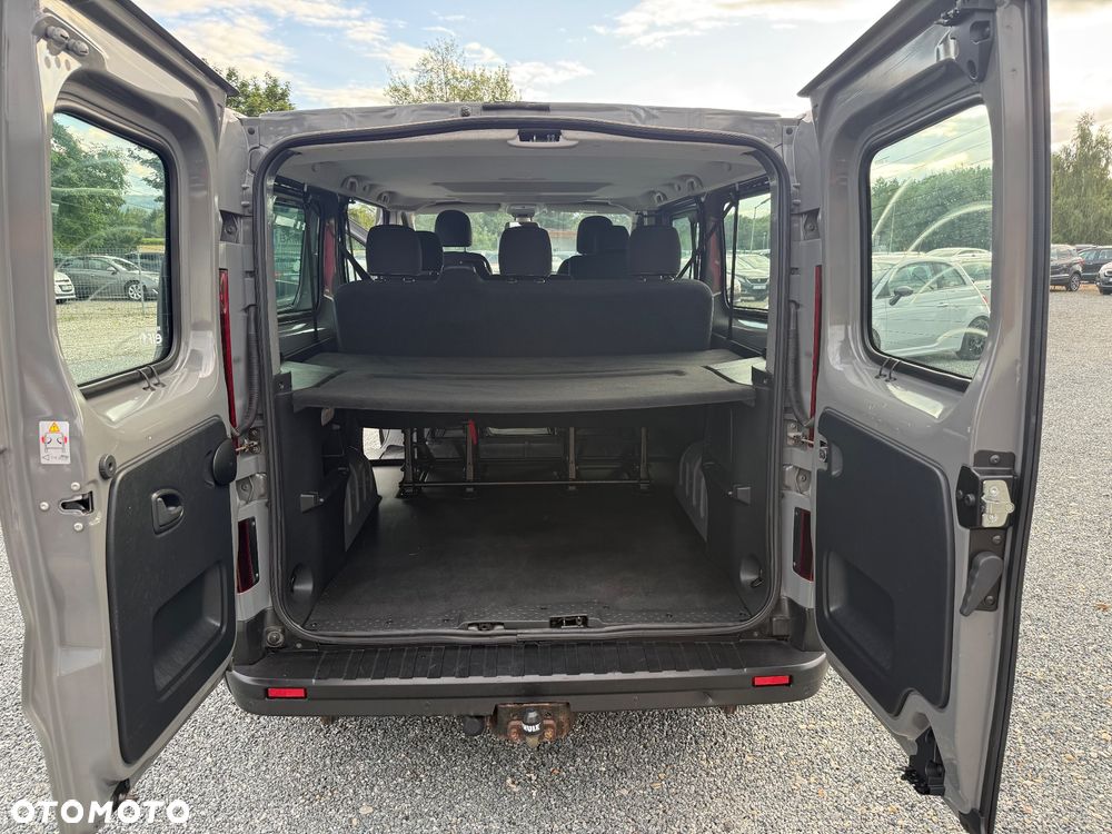 Renault Trafic - 19