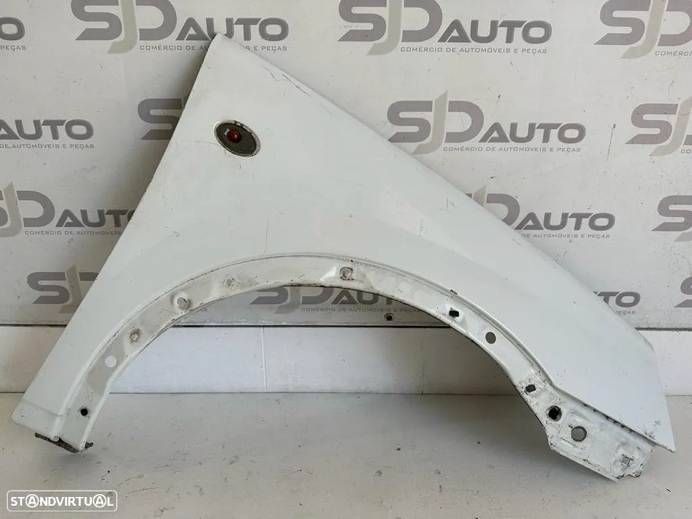 Guarda Lamas Direito / Esquerdo - Opel Corsa C - 2