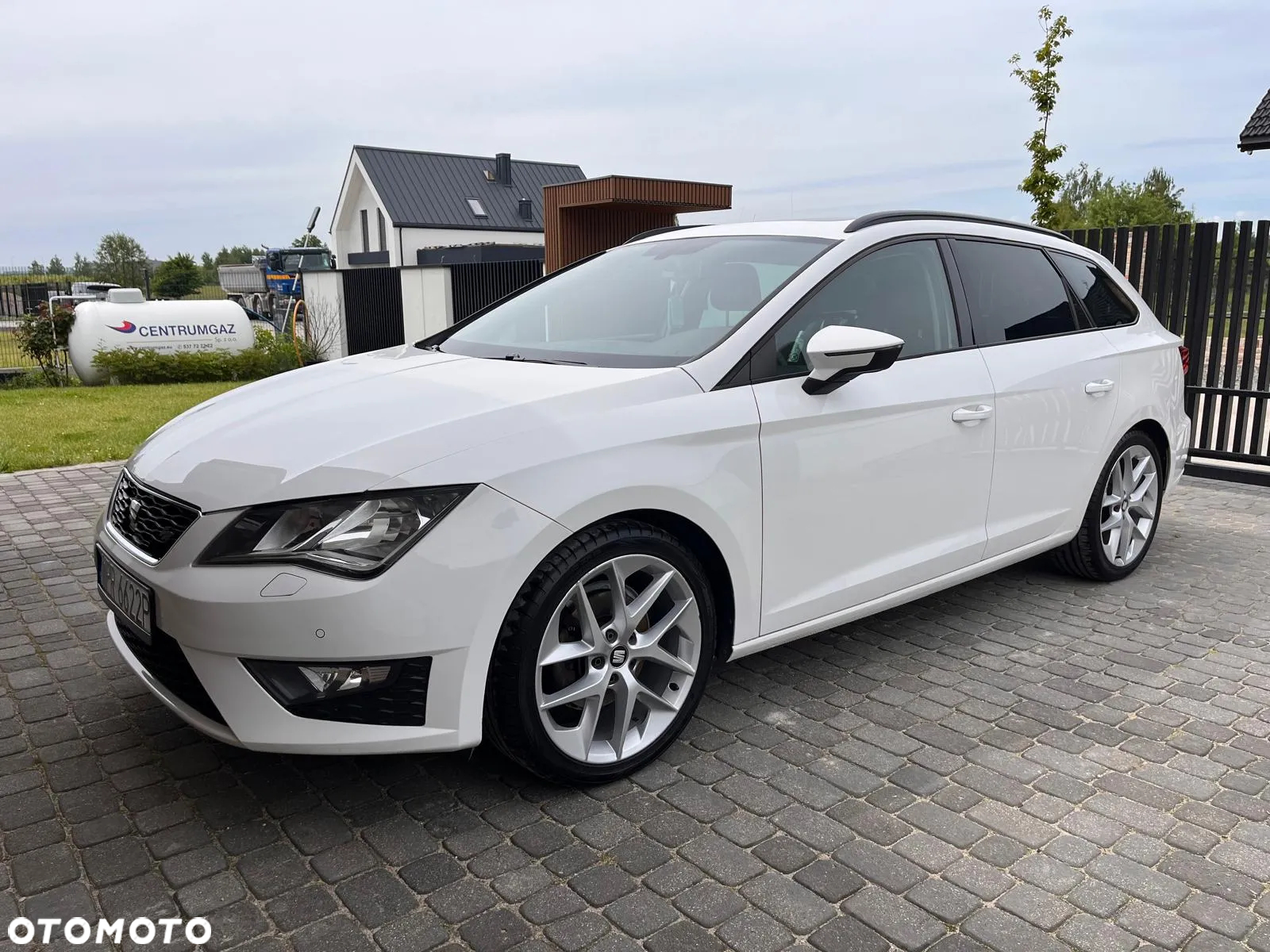 Seat Leon 2.0 TDI DPF Start&Stop FR - 3
