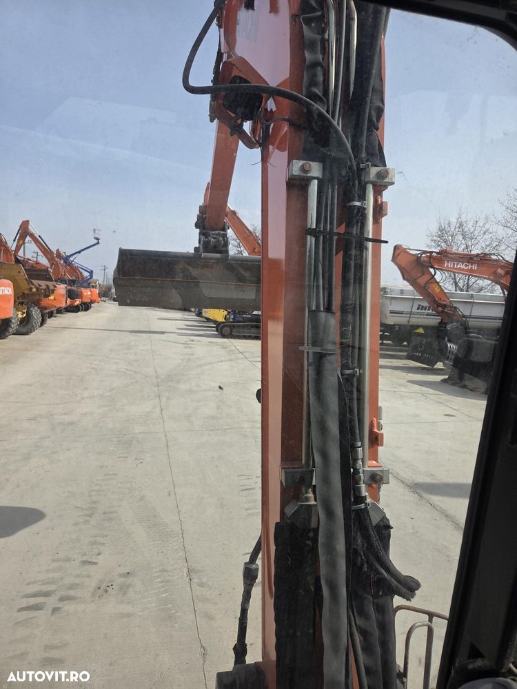 Hitachi ZX65USB-6, 2019, 2.006h, 6,5 TONE, CUPLA RAPIDA+2 CUPE EXCAVARE NOI+1 cupa taluz, inst picon pe brate, instal hidr rotire pe brate, LAMA NIVELARE, ad sapare 4,5m, ridica 4t, AC, posibilitate leasing-PROMOTIE 41900EUR+Tva - 10
