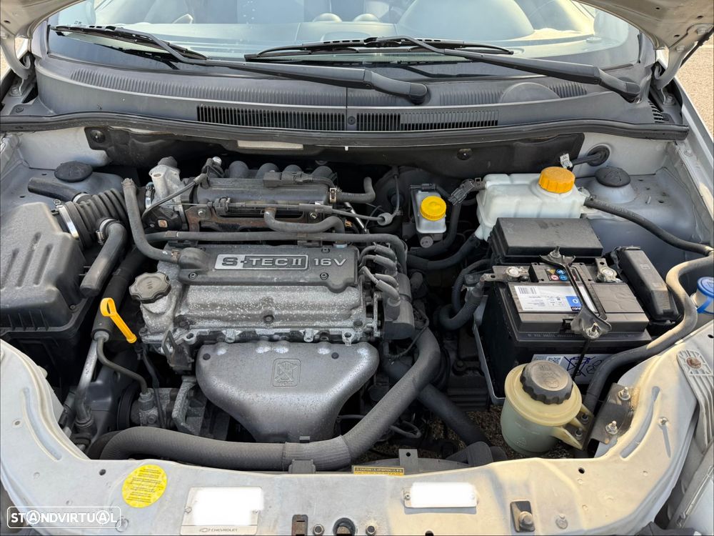 Chevrolet Aveo 1.2 LS - 11