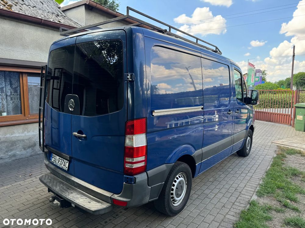 Mercedes-Benz Sprinter - 4