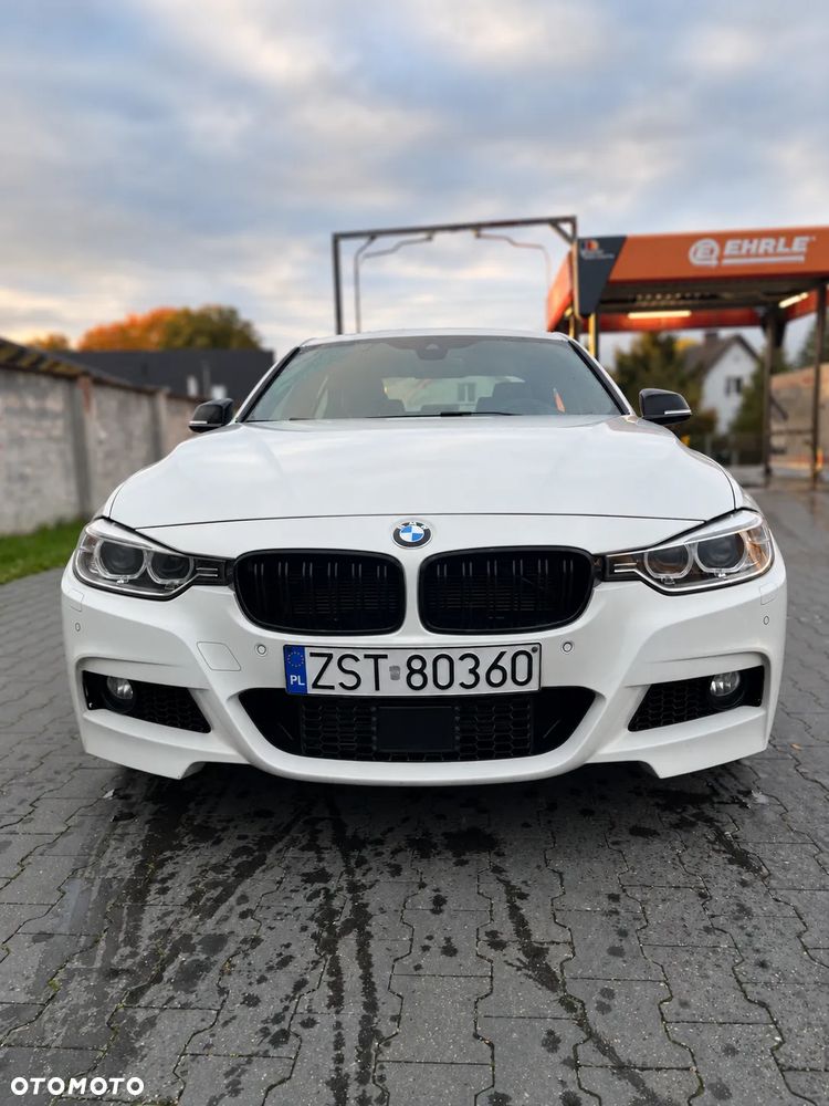 BMW 328I