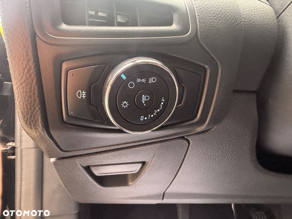 Ford Focus - 20