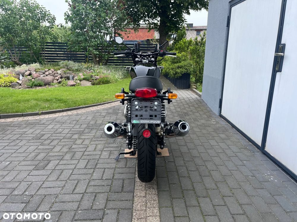 Royal Enfield Interceptor - 8