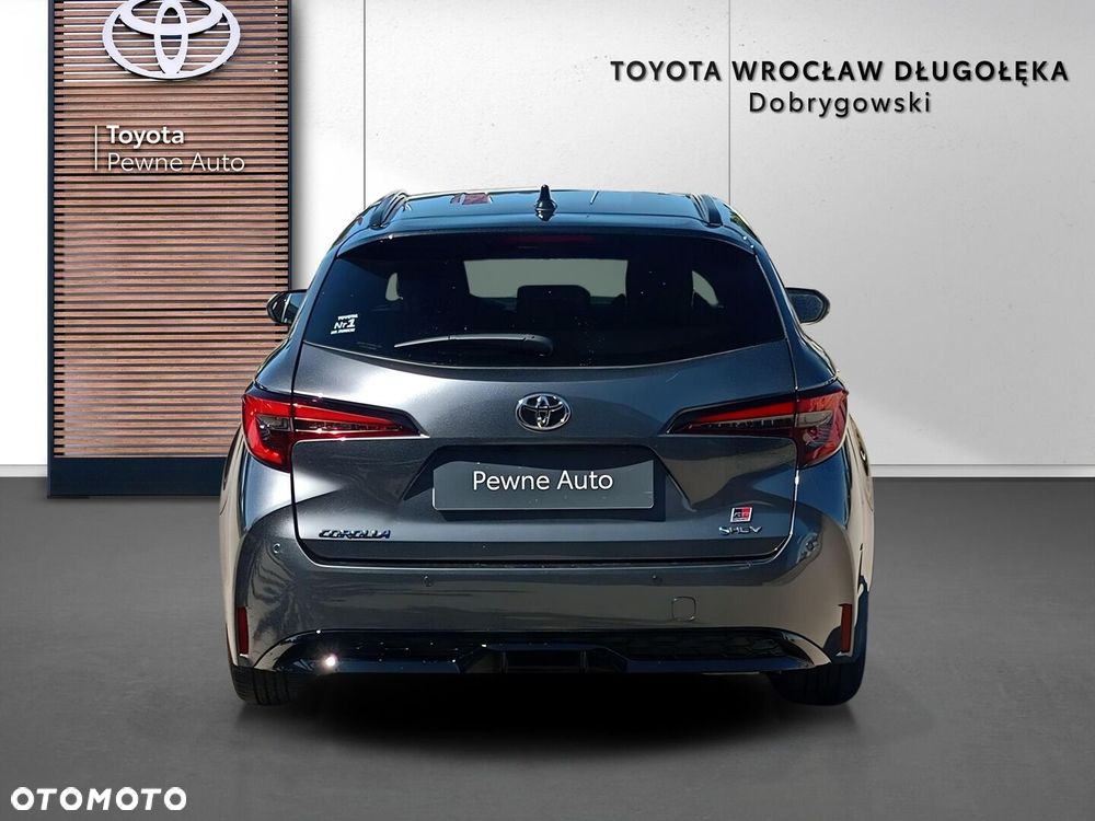 Toyota Corolla - 5