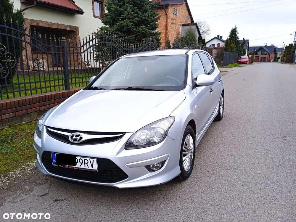 Hyundai i30 1.4 Classic + - 18
