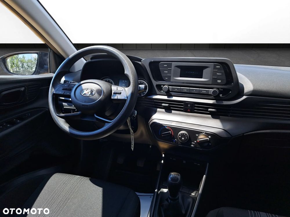 Hyundai i20 1.2 Pure - 13