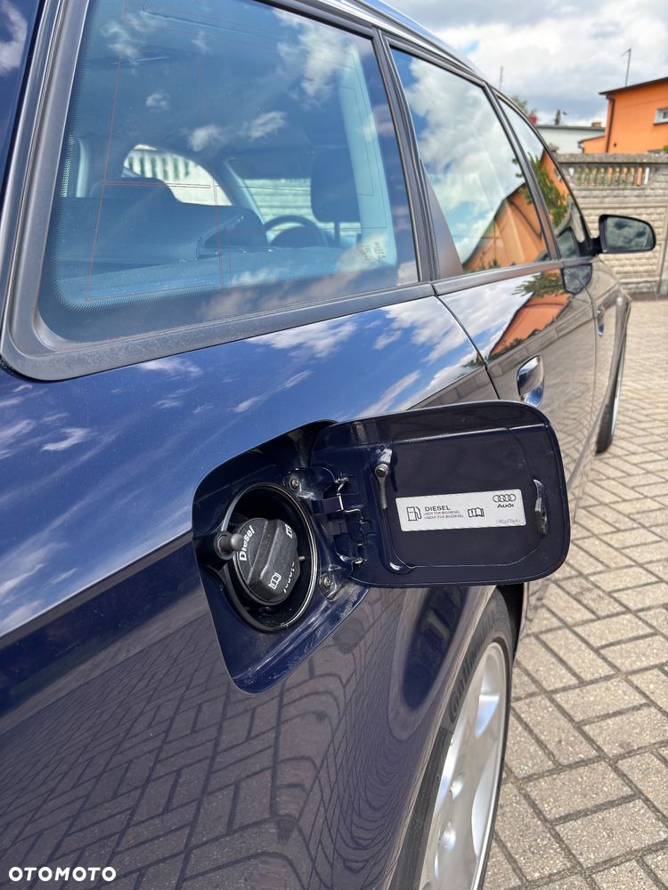 Audi A4 Avant 2.5 TDI - 6