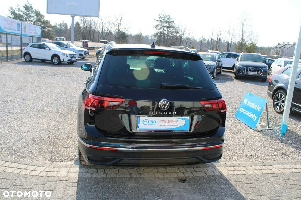 Volkswagen Tiguan - 8