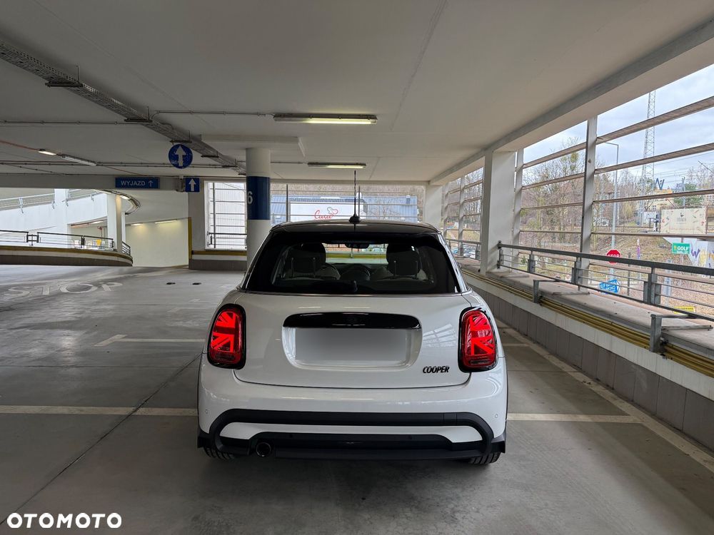 MINI Cooper Standard - 8