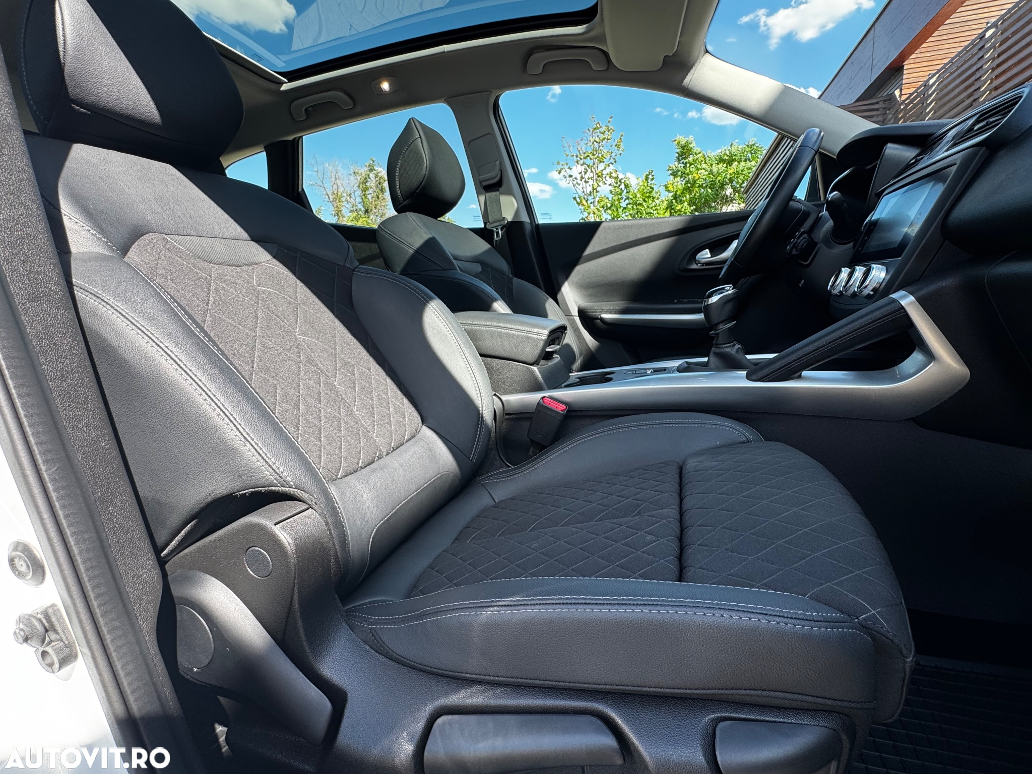 Renault Kadjar TCe 160 GPF BOSE EDITION - 23