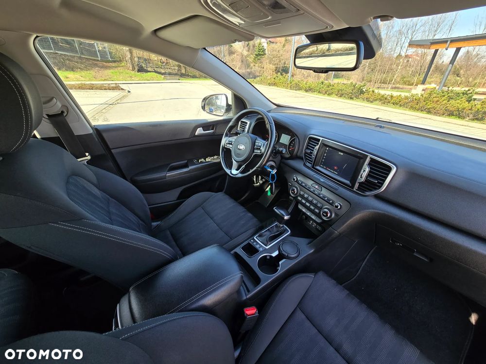 Kia Sportage 1.7 CRDI M 2WD DCT - 12