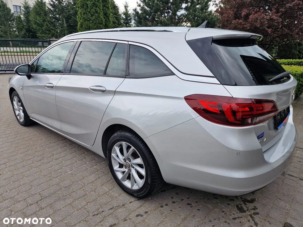 Opel Astra 1.5 D Start/Stop Automatik Design&Tech - 6