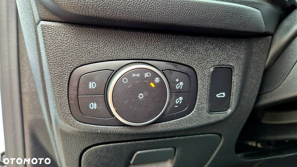Ford Focus 1.5 EcoBoost STart-Stopp-System ST-LINE - 31