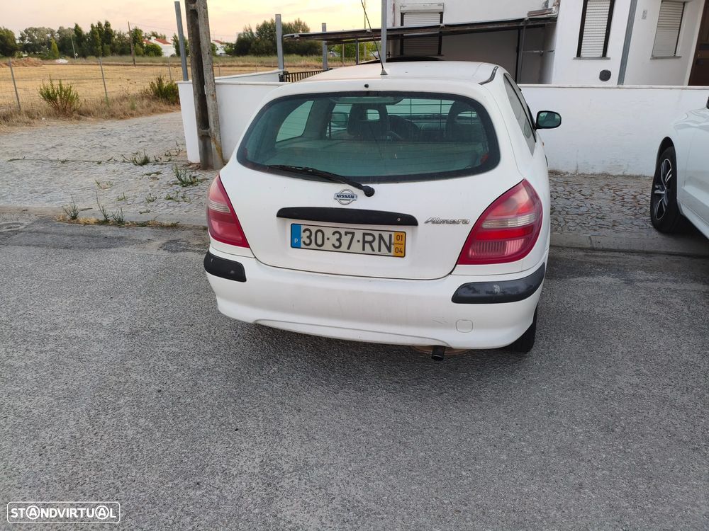 Nissan Almera 2.2 Di Elegance - 5