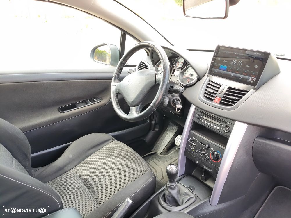 Peugeot 207 CC 1.6 16V - 15