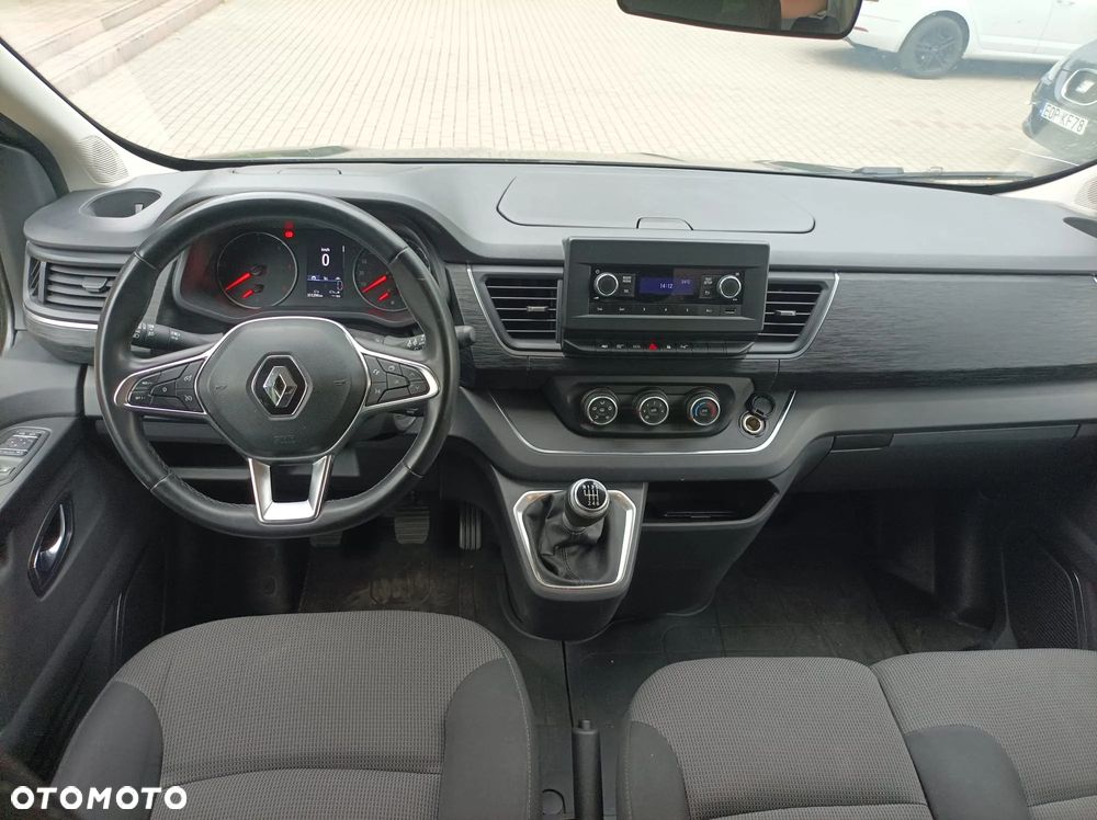 Renault Trafic - 9