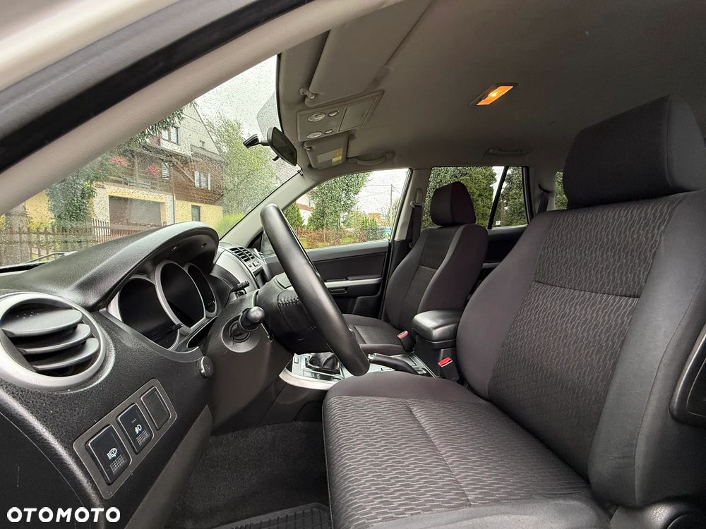 Suzuki Grand Vitara 2.4 Elegance EU5 - 12