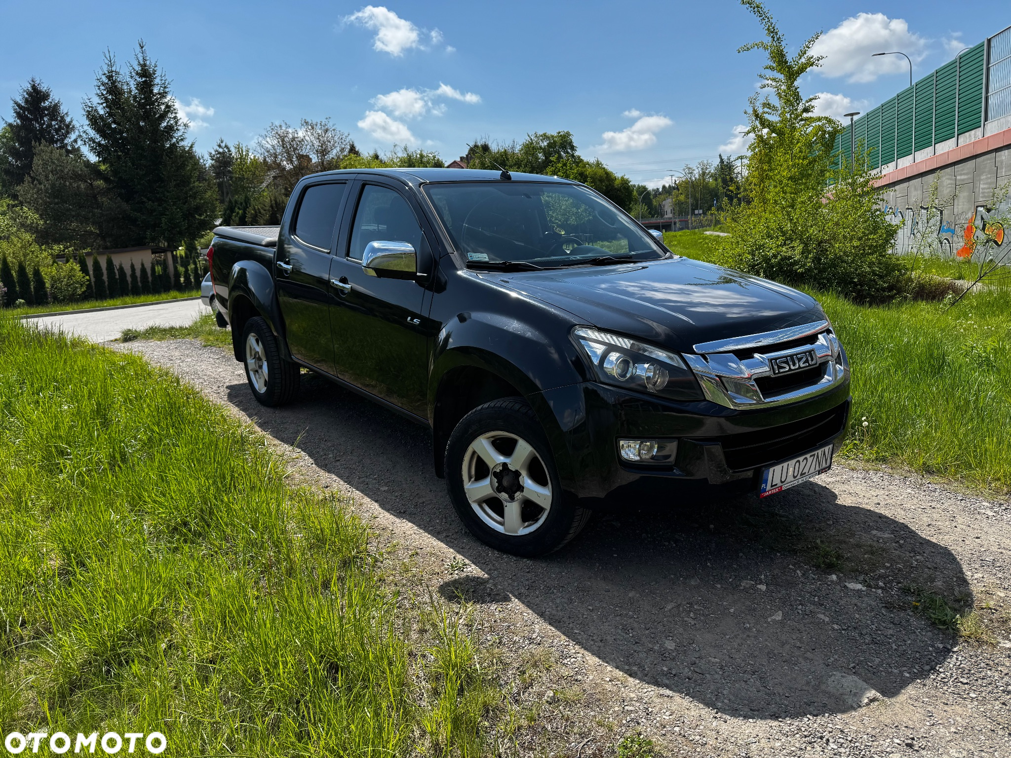 Isuzu D-Max 2.5 DC LS - 3