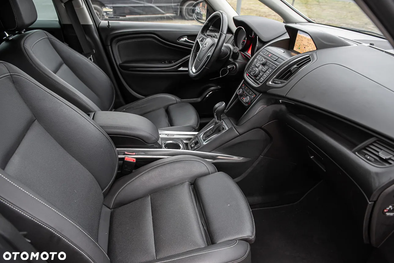 Opel Zafira - 32