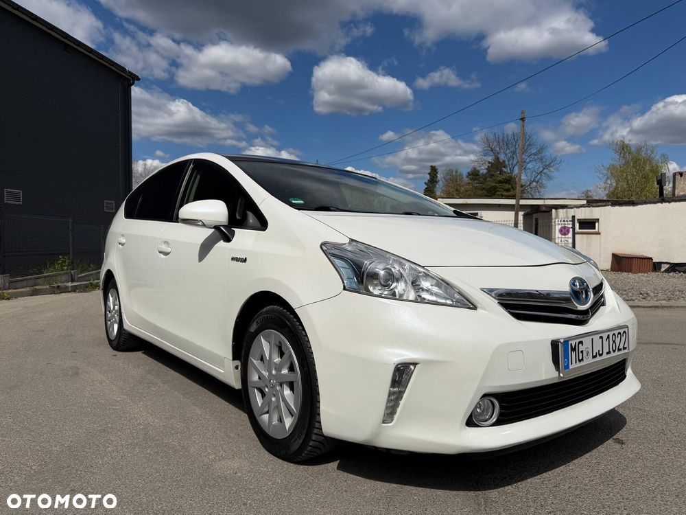 Toyota Prius+ (Hybrid) Executive - 9
