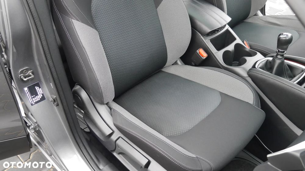 Nissan Qashqai 1.3 DIG-T AKARI - 32