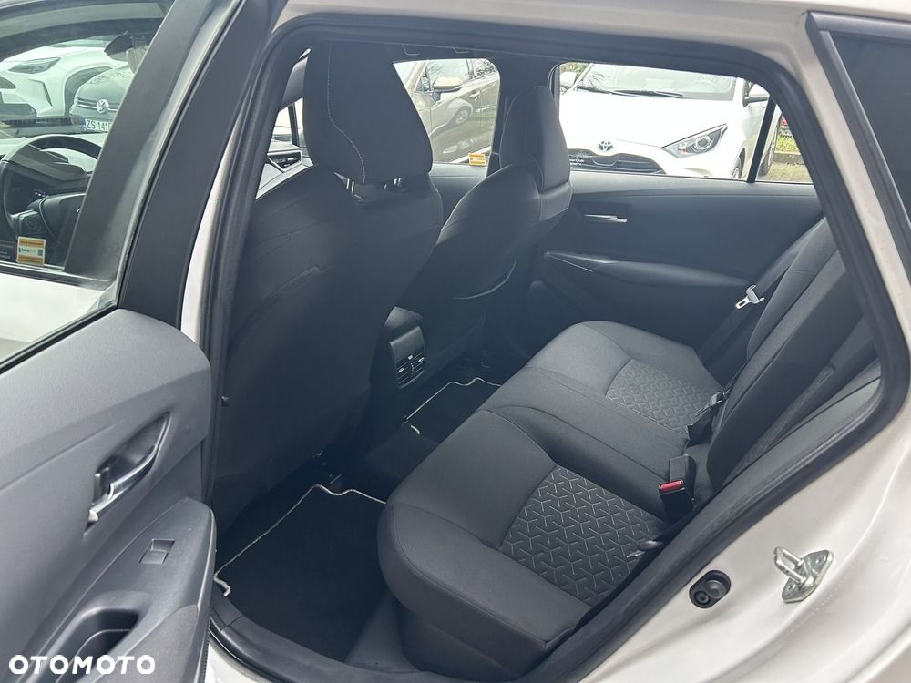 Toyota Corolla 1.8 Hybrid Comfort - 12