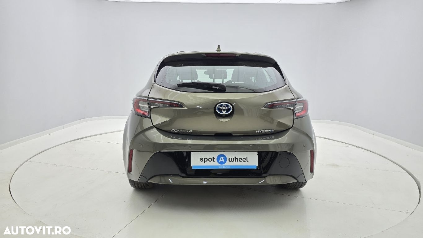 Toyota Corolla - 7