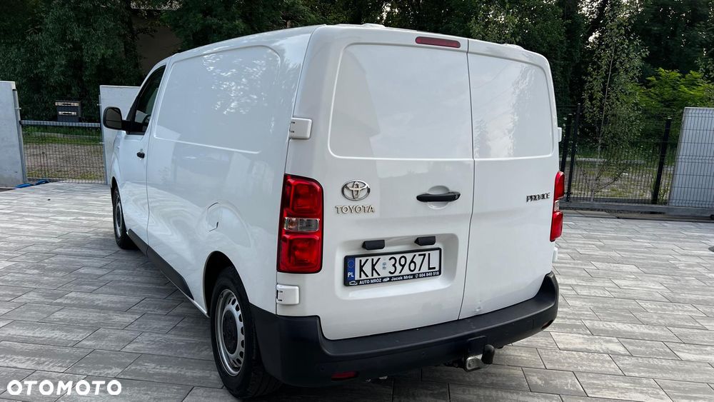Toyota Proace - 12