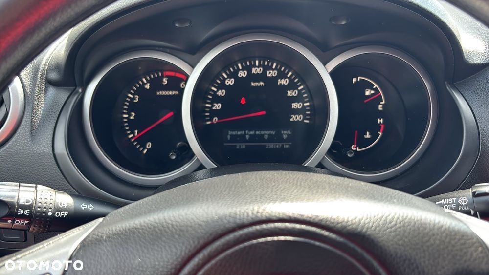 Suzuki Grand Vitara 1.9 DDiS Comfort EU5 - 11