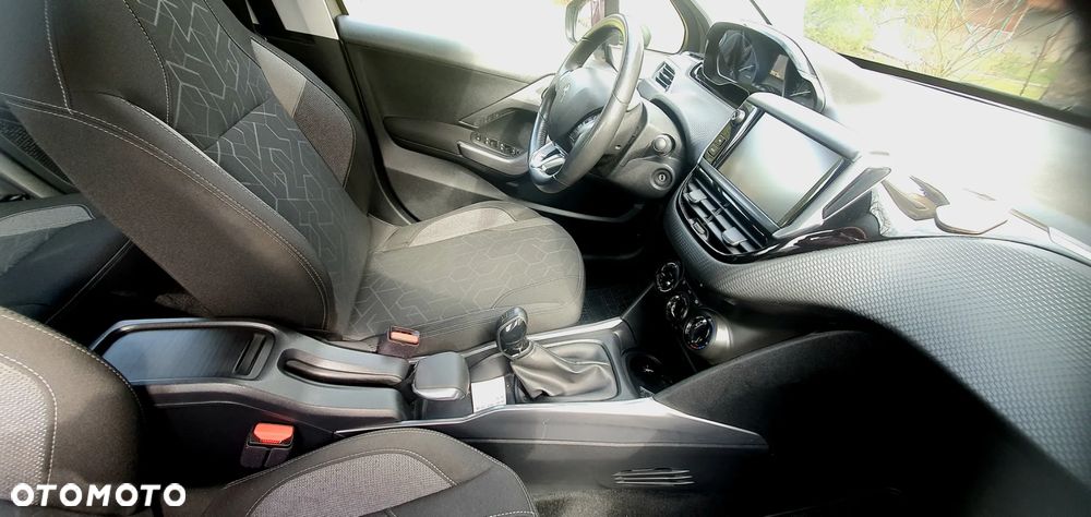 Peugeot 2008 PureTech 110 Stop&Start GT-Line Edition - 19