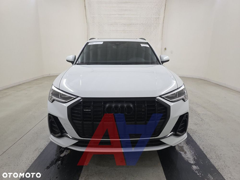 Audi Q3 45 TFSI Quattro S tronic S line - 2