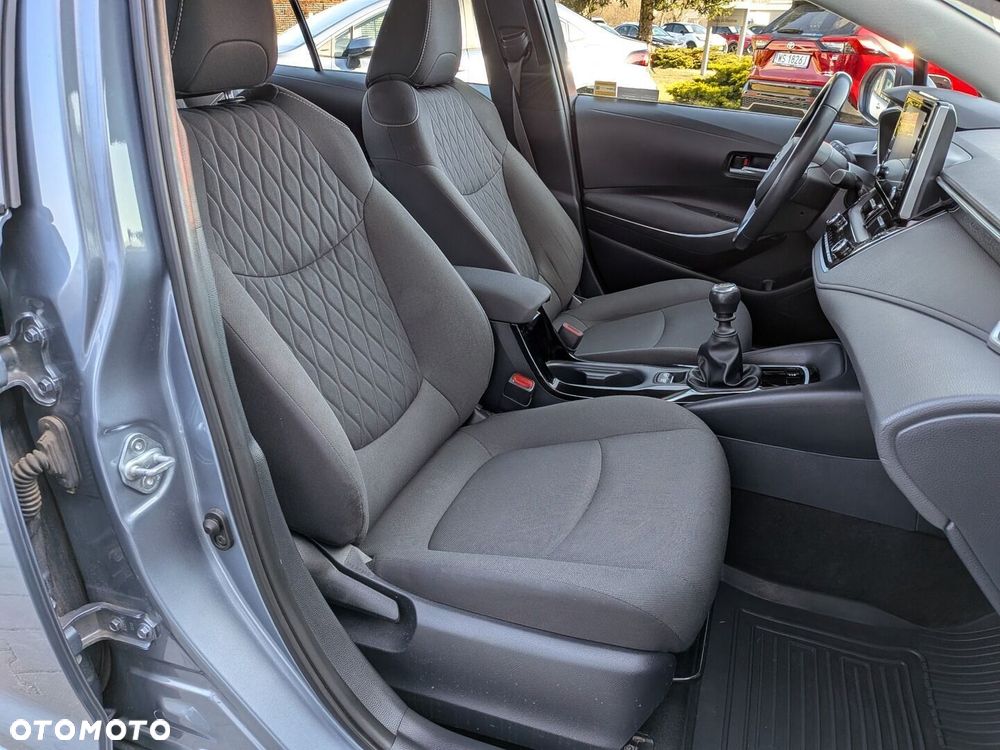 Toyota Corolla - 26