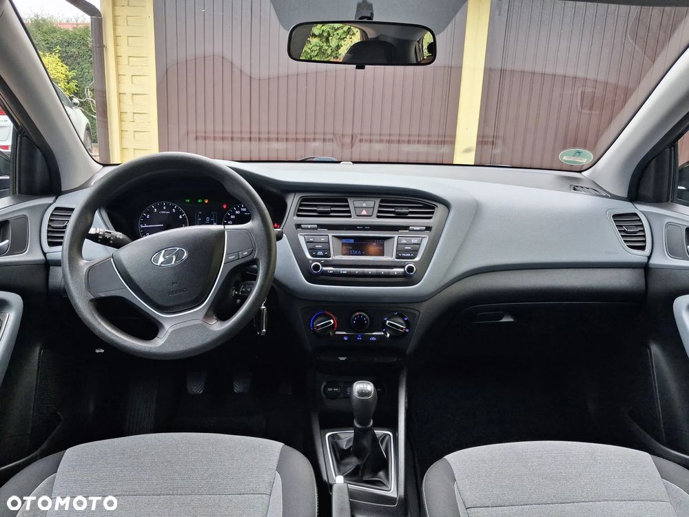 Hyundai i20 1.25 Classic + - 13