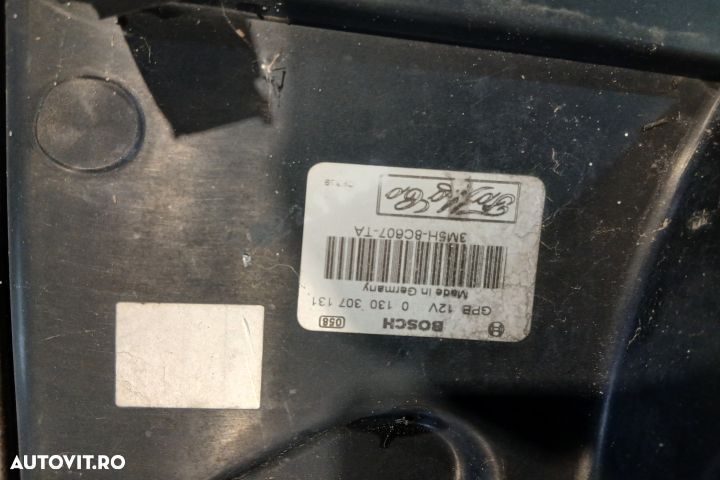 Set radiatoare motor 3M5H-8C607-TA 3M5H-8005-TL 137328558 9M51-9L440- - 3